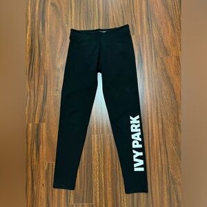 Women’s Ivy Park leggings - size medium